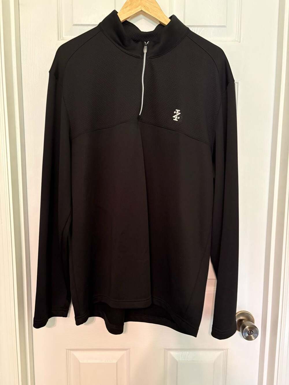 EUC IZOD Golf Men's Black Swingflex Quarter-Zip Long Sleeve Pullover Shirt XL